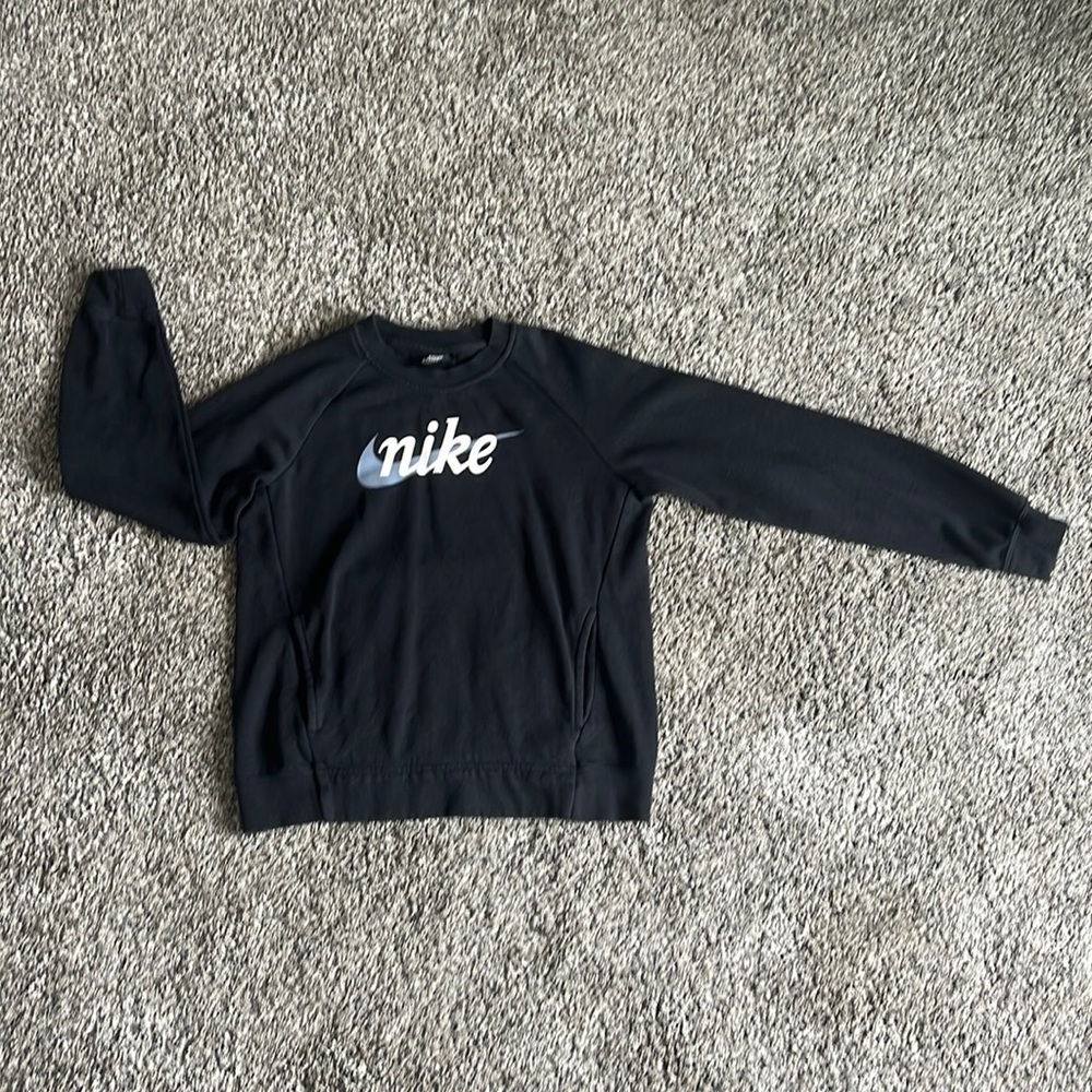 Nike Girls Crewneck Sweater with Pockets Size Extra Large - Picture 1 of 6